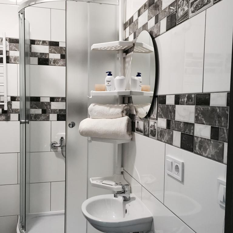 Skyhome Mini-Hotel Kiev Habitación foto